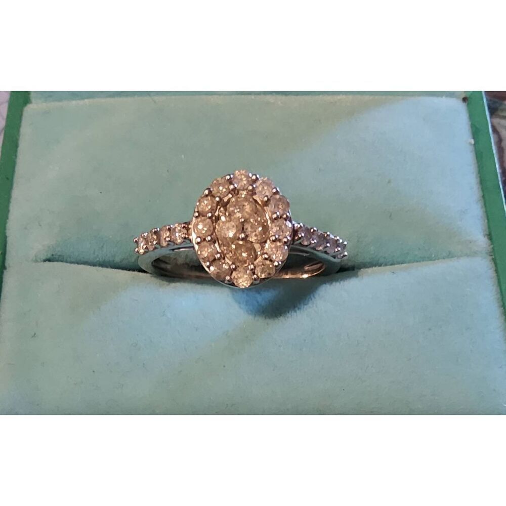 Stunning 1.0 Carat Brilliant Round Cut Genuine Diamond Halo Cluster Oval Ring #8